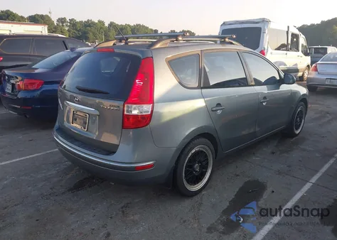 2010 Hyundai Elantra Touring Gls z USA, uszkodzony, nr VIN KMHDC8AE0AU081413